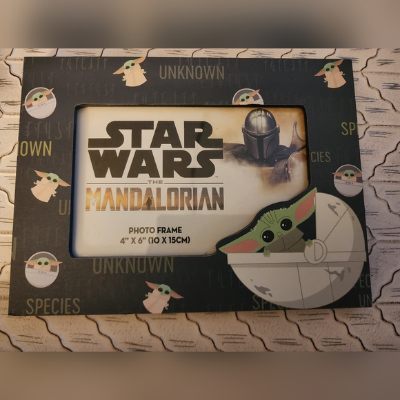 NWT Disney Star Wars Mandolorian Grogu Frame 4 x 6 - Picture 3 of 6